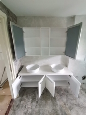 BANYO DOLABI