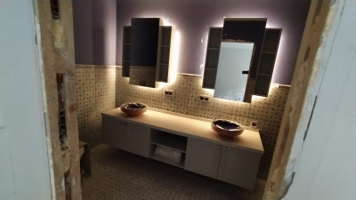 BANYO DOLABI