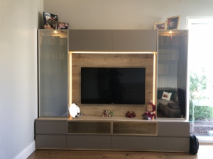TV ÜNİTESİ